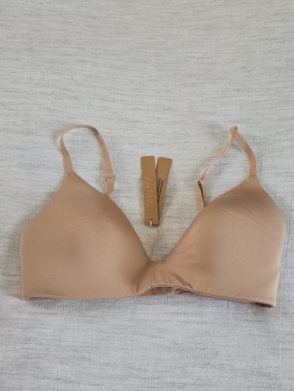 SKIMS Wireless Form T-Shirt Bra Size:34C Clay